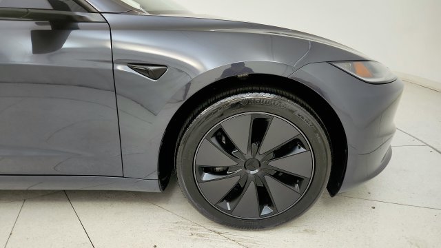 Used 2025 Tesla Model 3 RWD image 21