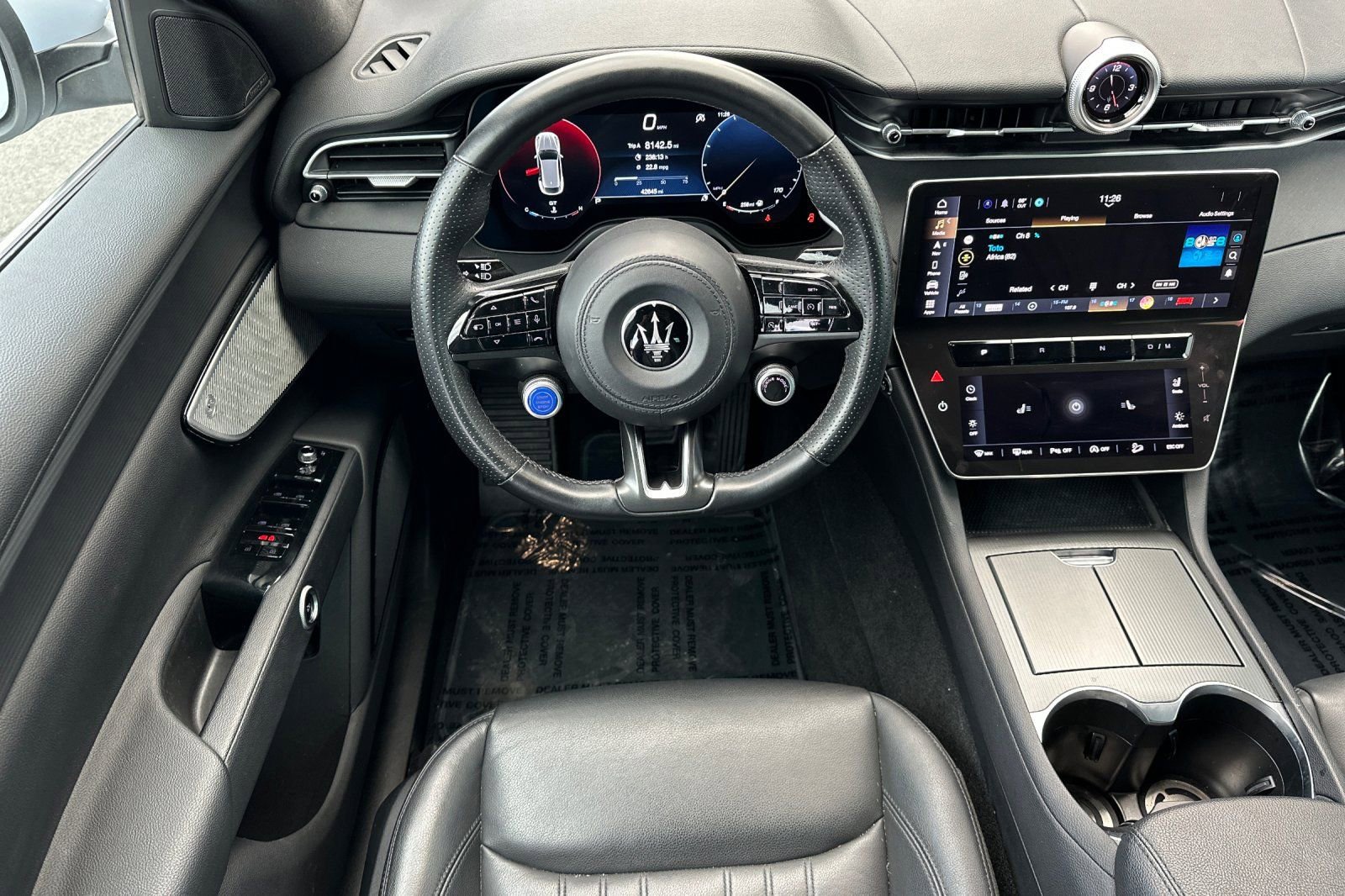 Used 2024 Maserati Grecale GT image 17