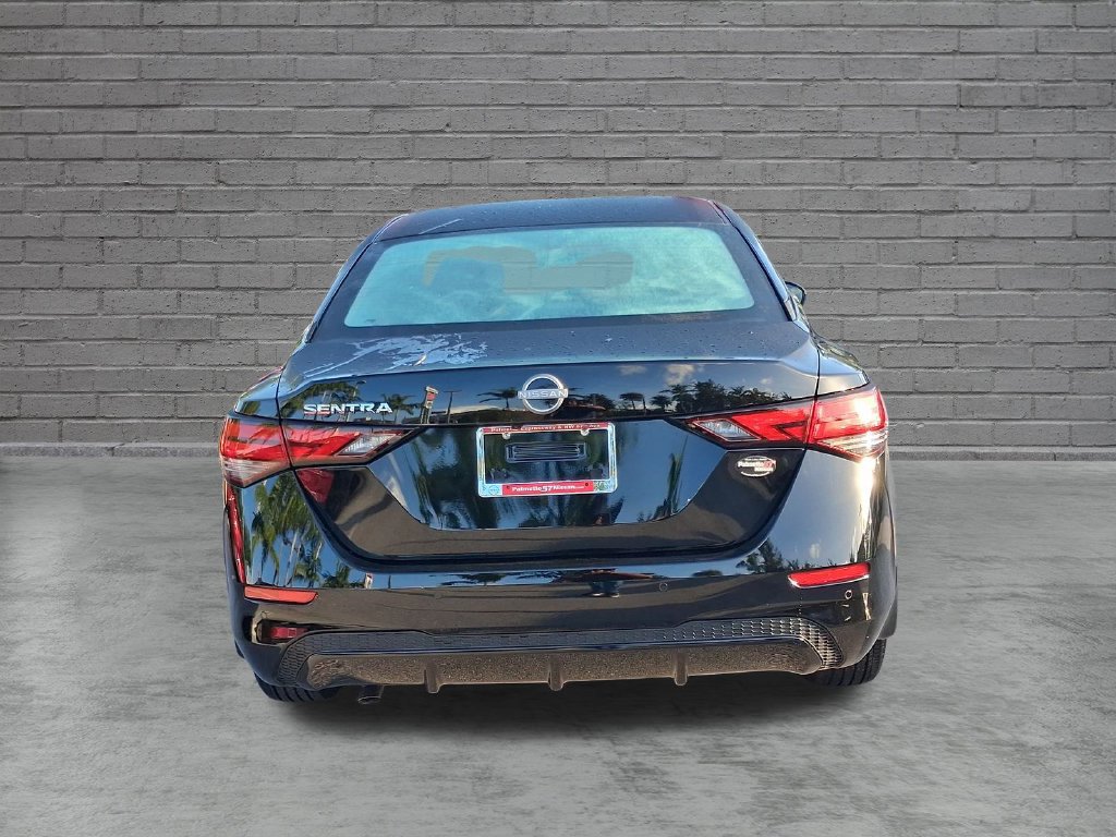 Certified 2025 Nissan Sentra S FWD image 11