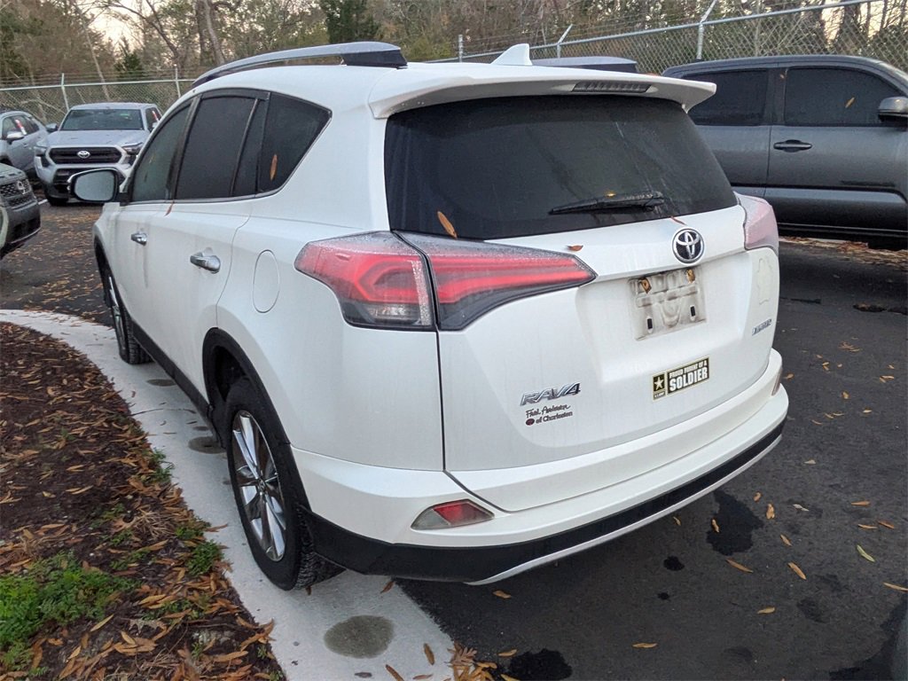 Used 2017 Toyota RAV4 Limited image 5