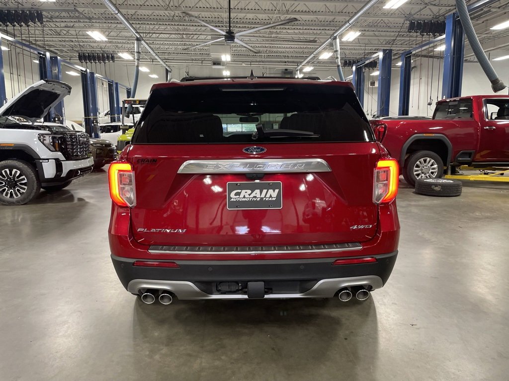 Used 2022 Ford Explorer Platinum w/ Equipment Group 601A image 6