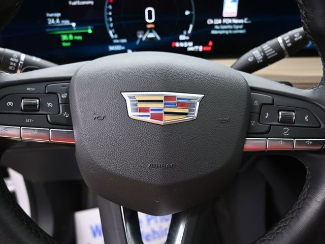 Used 2024 Cadillac XT4 Luxury w/ Cold Weather Package AWD/4WD image 33