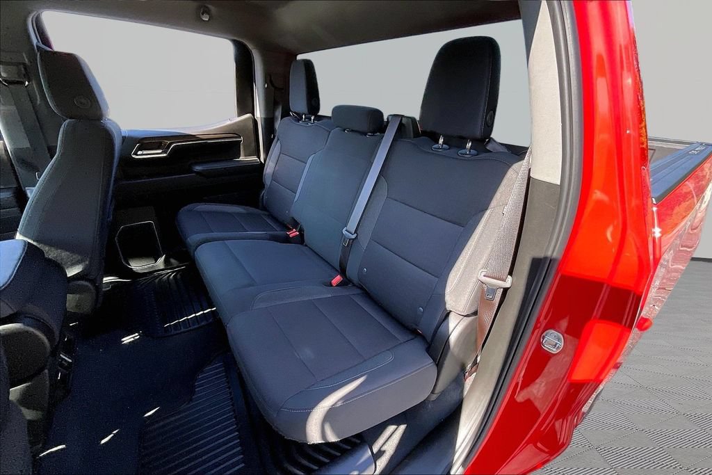 Used 2024 Chevrolet Silverado 1500 LT AWD/4WD image 26
