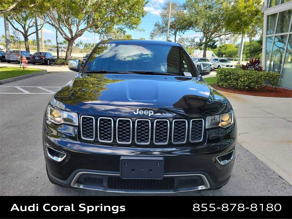 Used 2019 Jeep Grand Cherokee Limited image 14