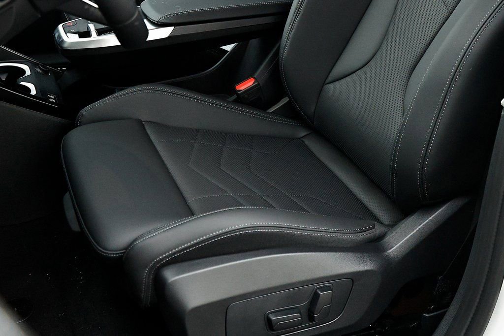 New 2026 BMW X2 xDrive28i w/ Technology Package image 21
