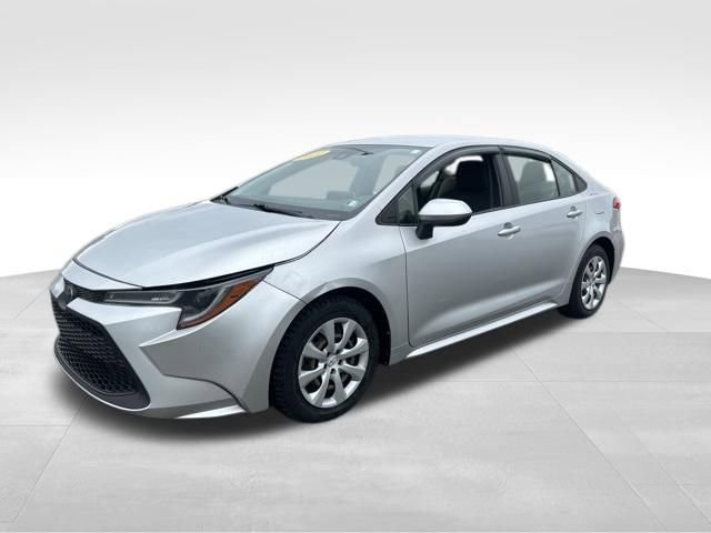Used 2021 Toyota Corolla LE w/ Carpet Mat Package (TMS) FWD image 1
