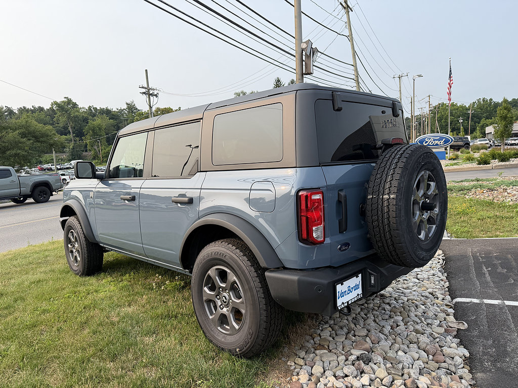 Used 2025 Ford Bronco Big Bend AWD/4WD image 3