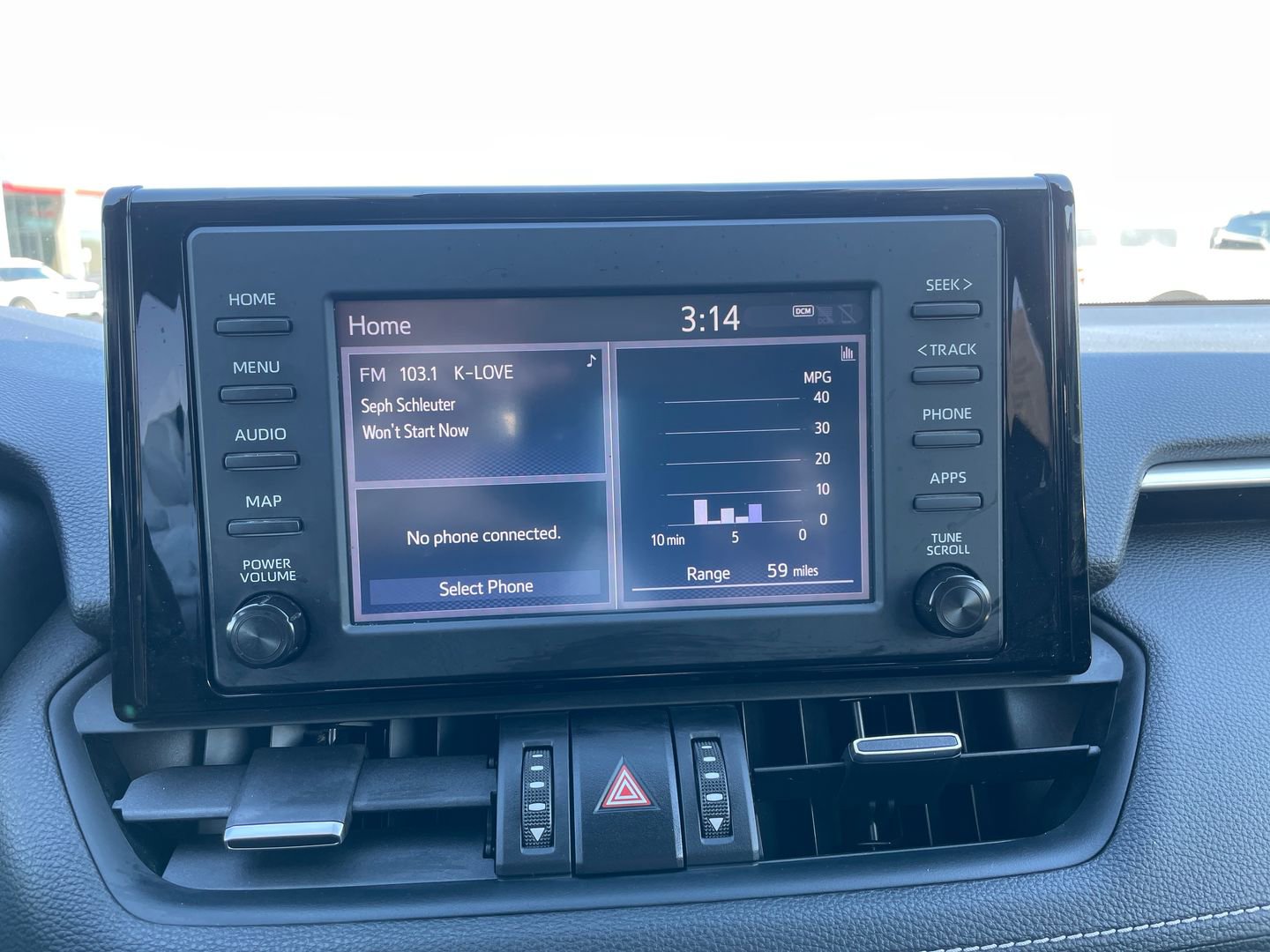 Used 2019 Toyota RAV4 XLE Premium w/ Cold Weather Package AWD/4WD image 34