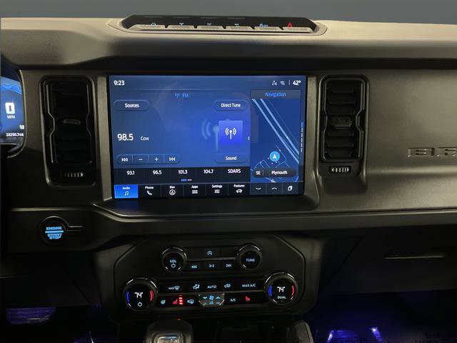 Used 2025 Ford Bronco Badlands image 8