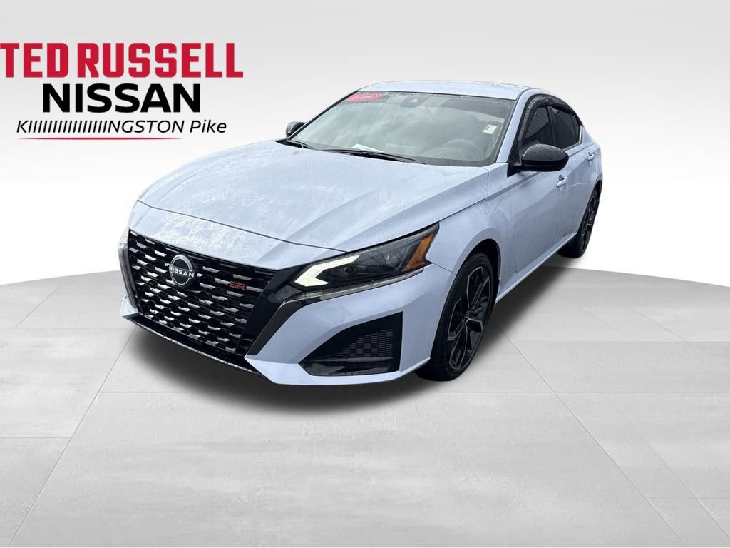 Used 2023 Nissan Altima 2.5 SR
