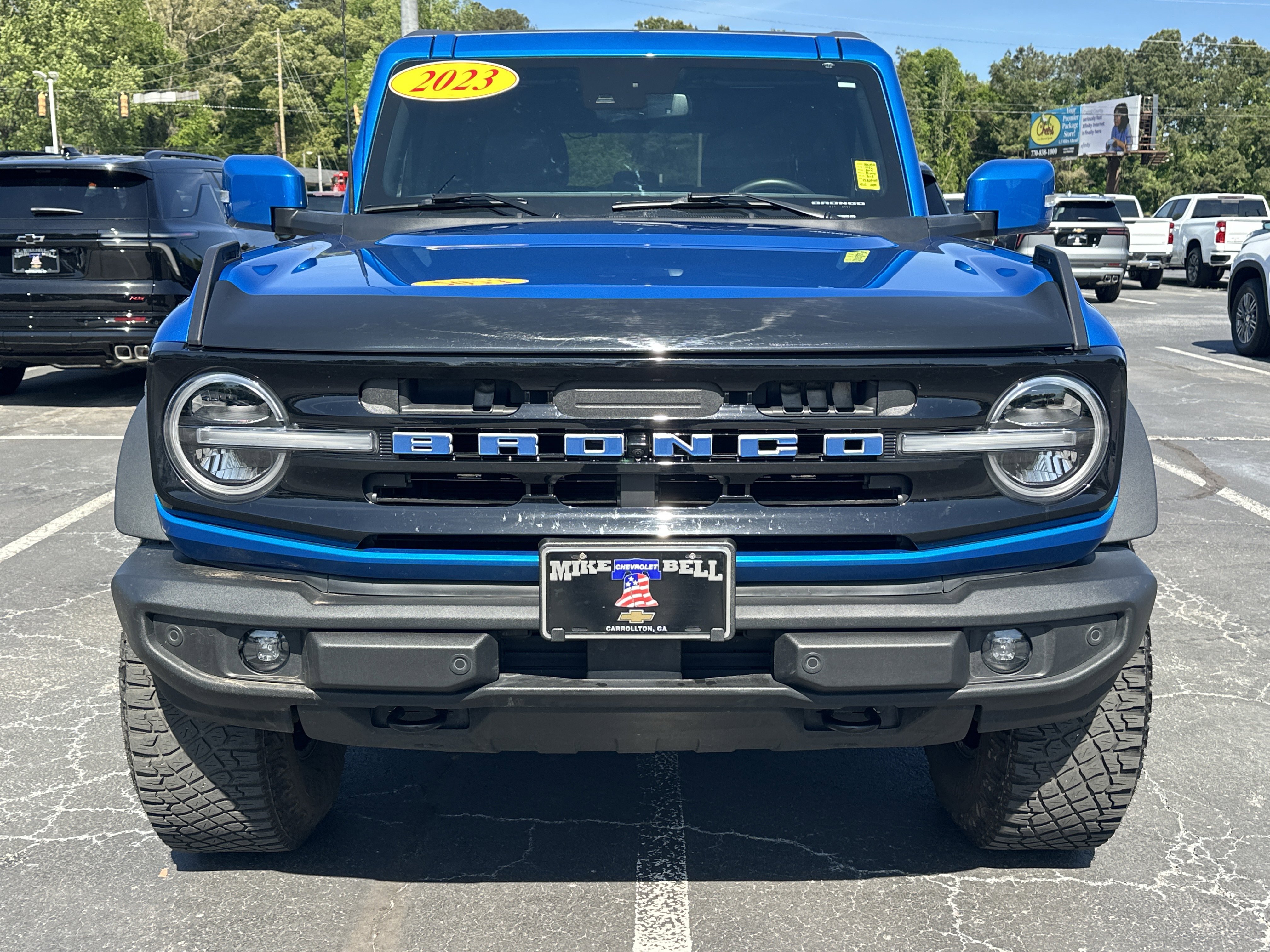 Used 2023 Ford Bronco Outer Banks w/ Sasquatch Package image 3