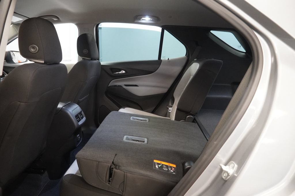 Used 2024 Chevrolet Equinox LS FWD image 28
