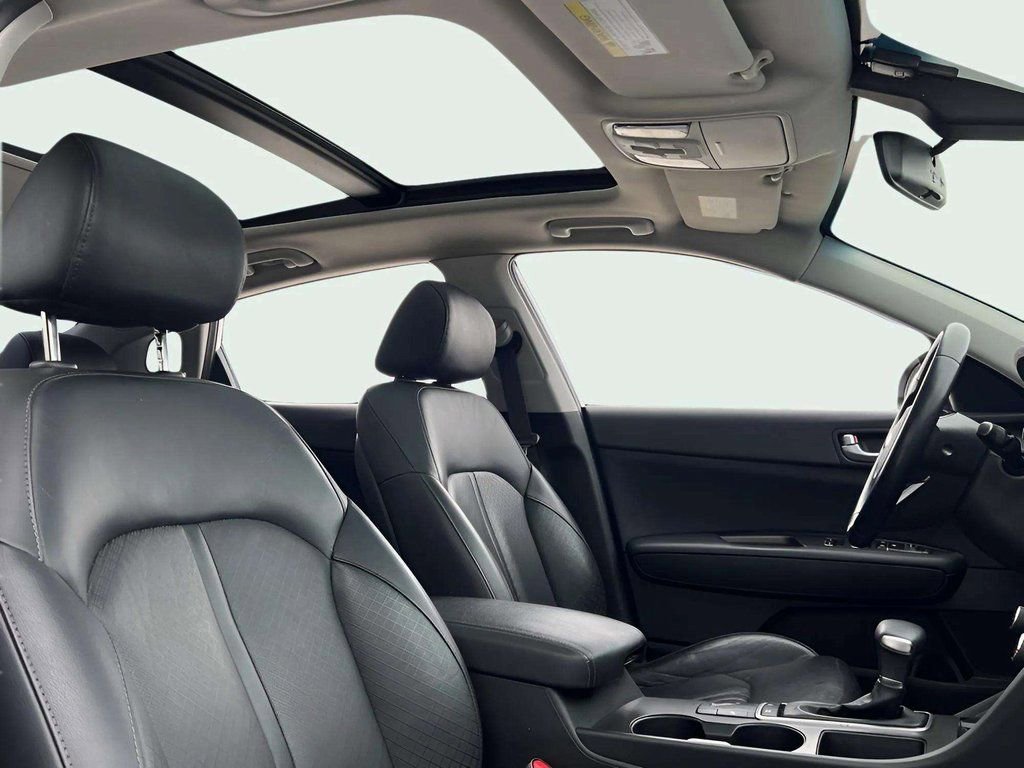 Used 2020 Kia Optima SE image 20