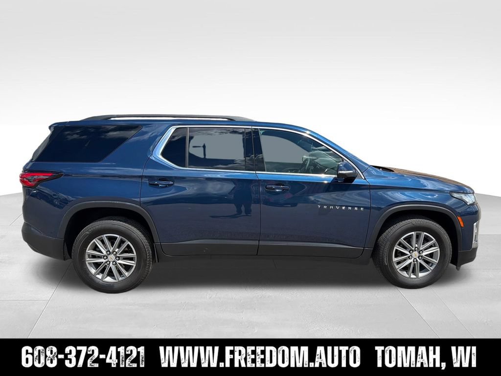Used 2023 Chevrolet Traverse LT AWD/4WD image 7
