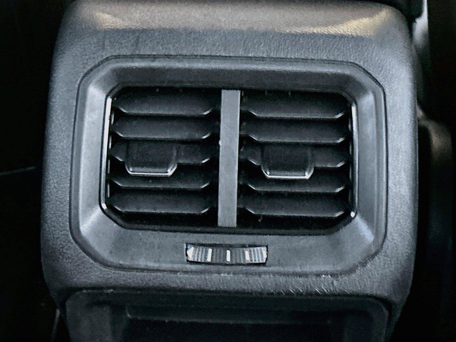 Used 2024 Volkswagen Tiguan SE R-Line FWD image 22