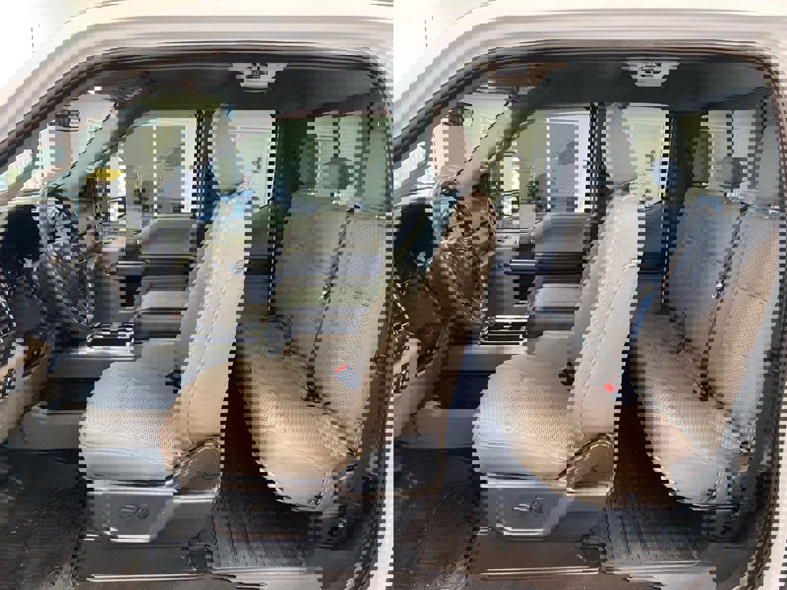 Used 2022 Ford F350 XLT w/ XLT Value Package image 14