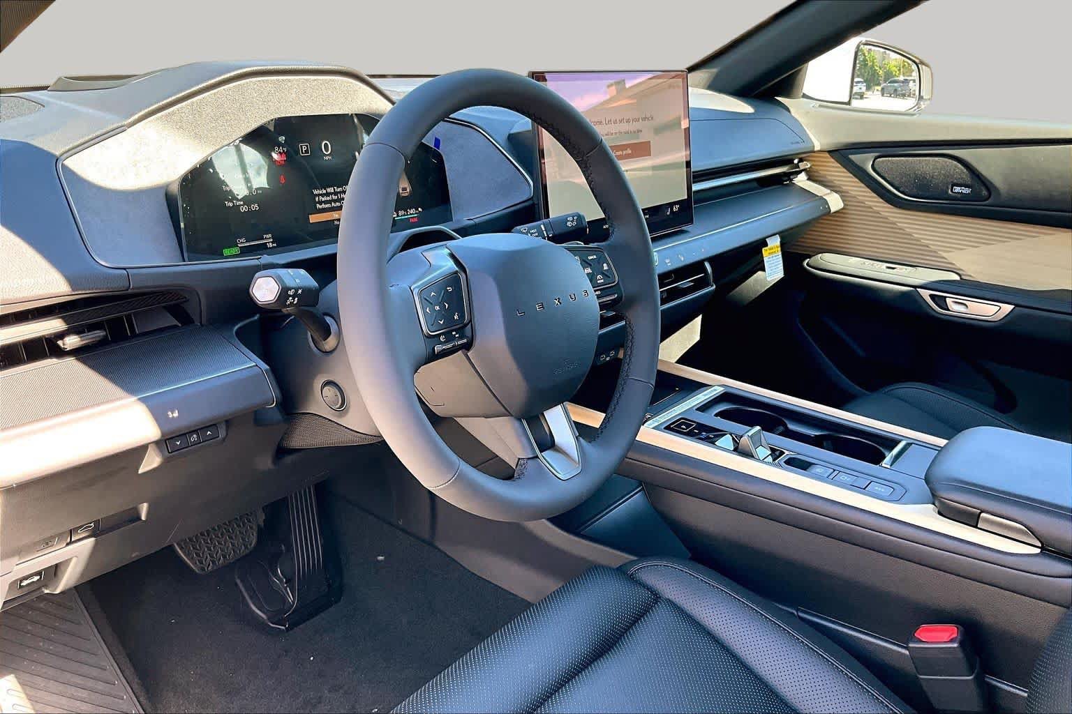 New 2026 Lexus ES 350e FWD image 10