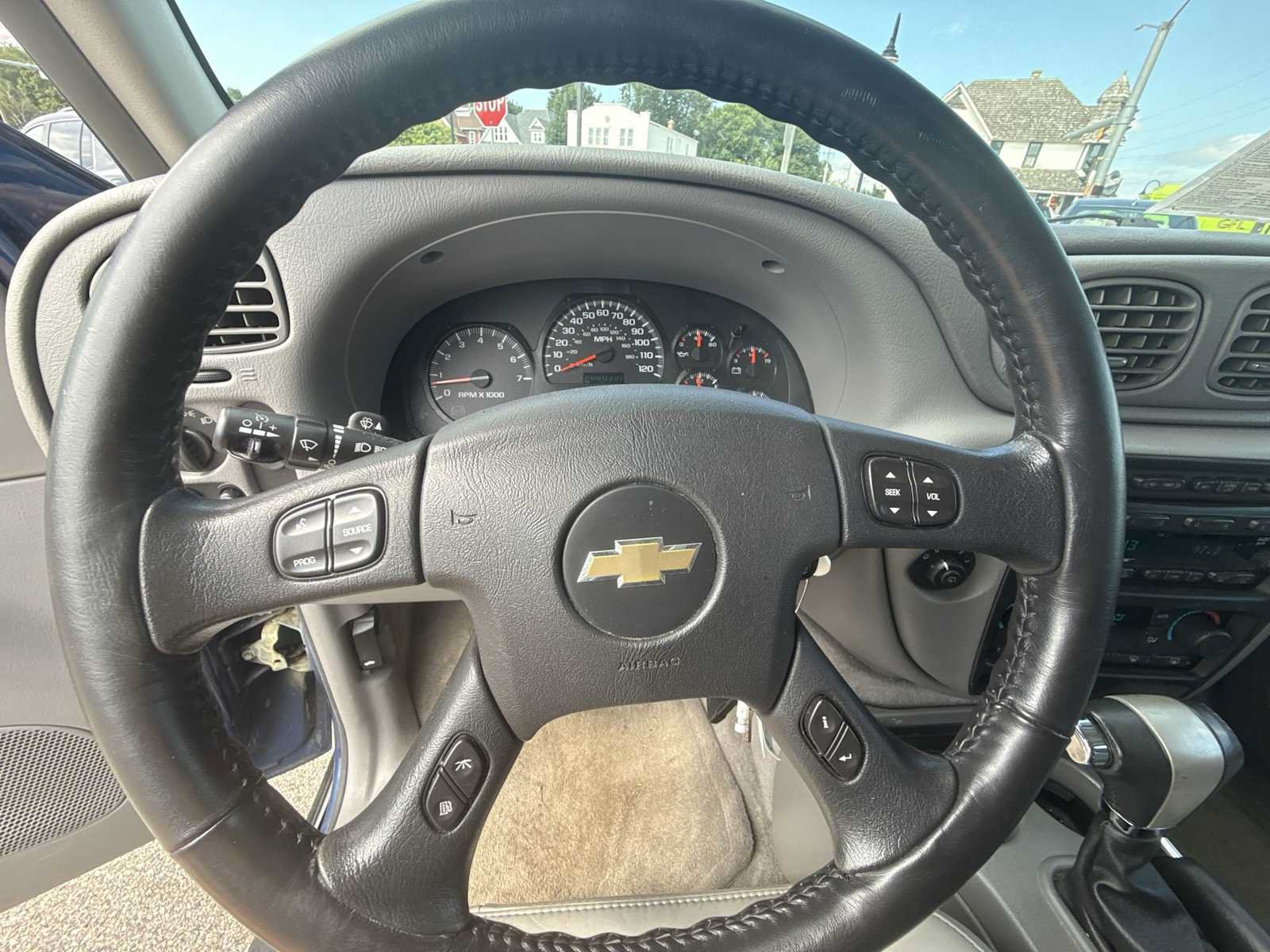 Used 2005 Chevrolet TrailBlazer LT AWD/4WD image 11