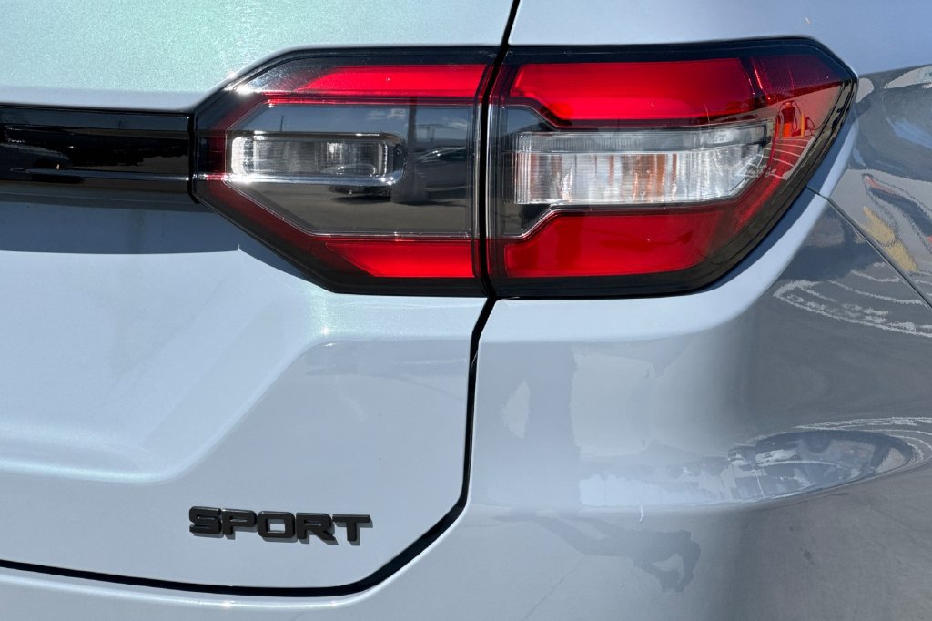 Certified 2024 Honda Pilot Sport image 35