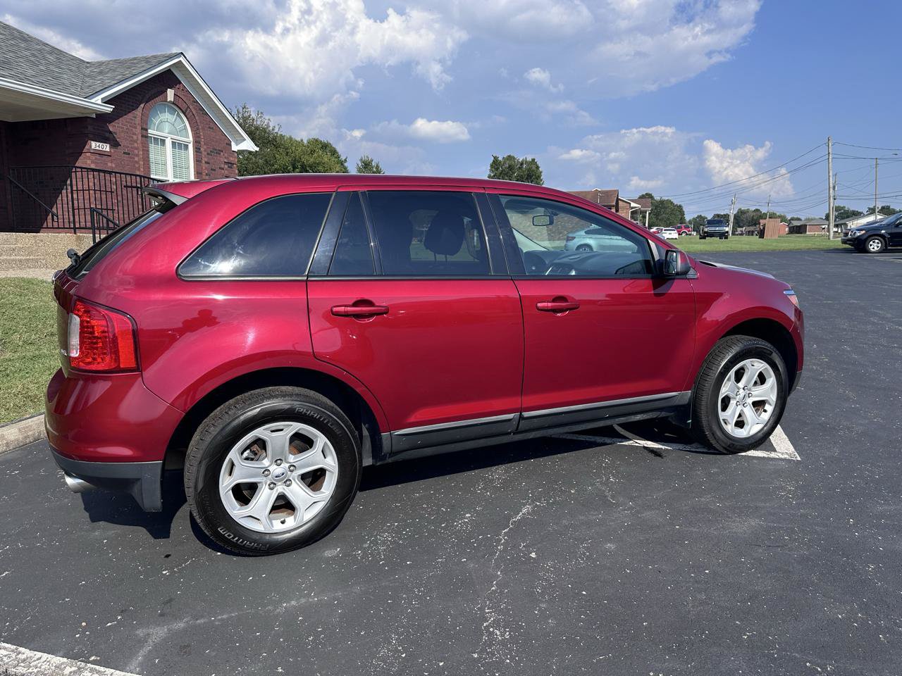 Used 2013 Ford Edge SEL FWD image 8