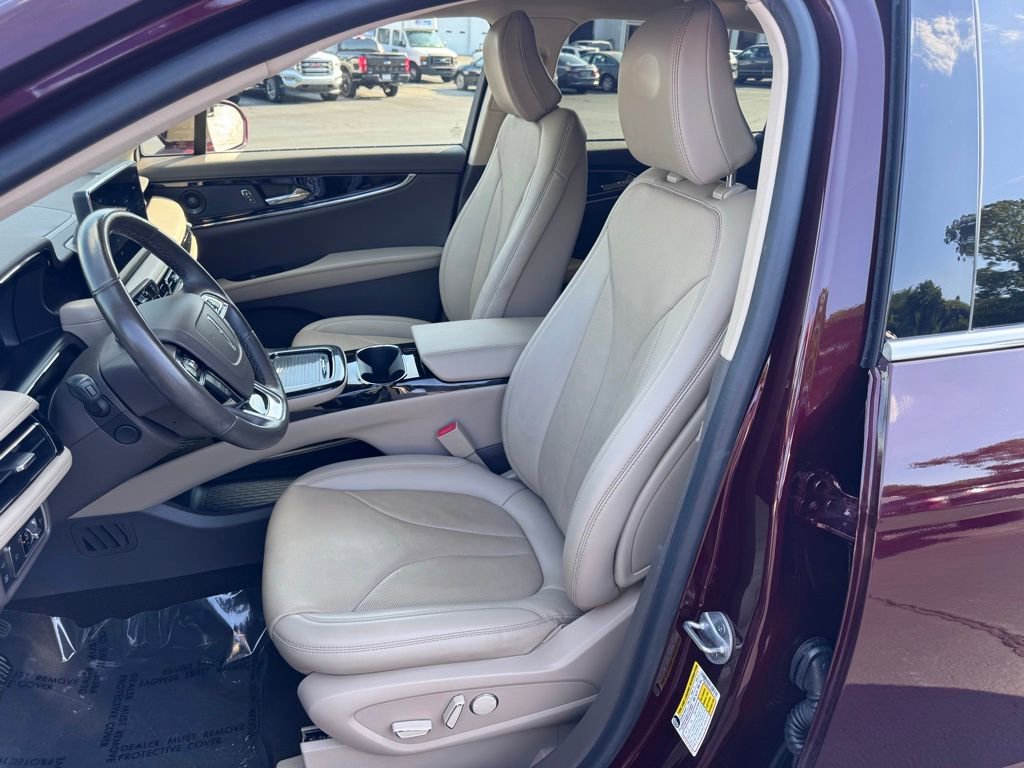 Used 2021 Lincoln Nautilus Reserve w/ Cargo Utility Package AWD/4WD image 20