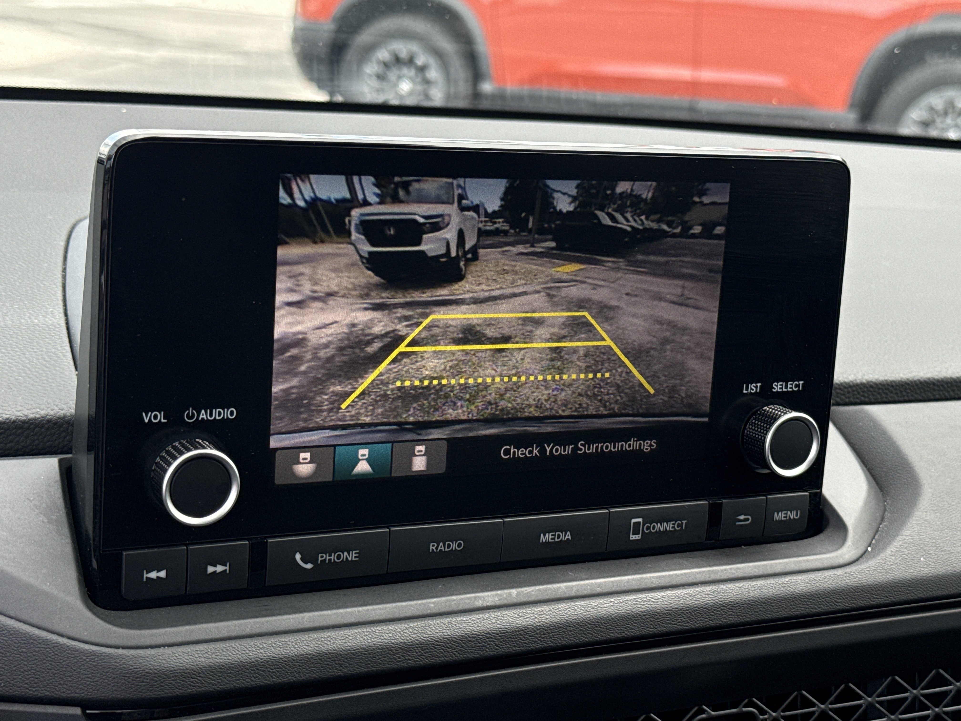 Certified 2023 Honda Accord EX image 28