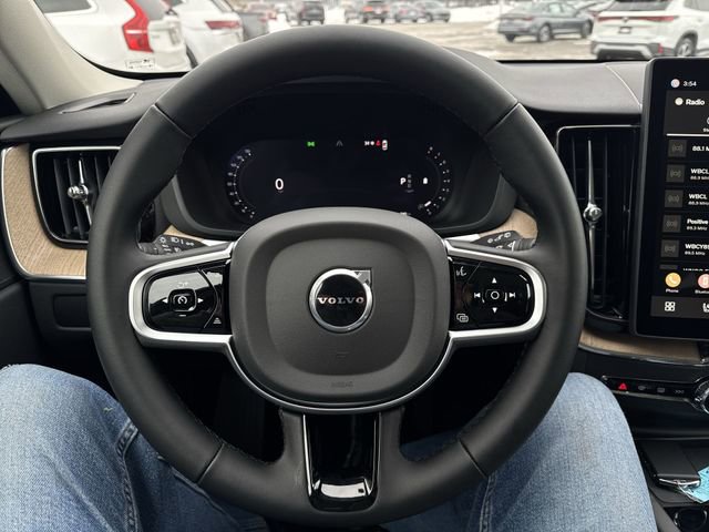 New 2026 Volvo XC60 B5 Plus w/ Protection Package Premier AWD/4WD image 18