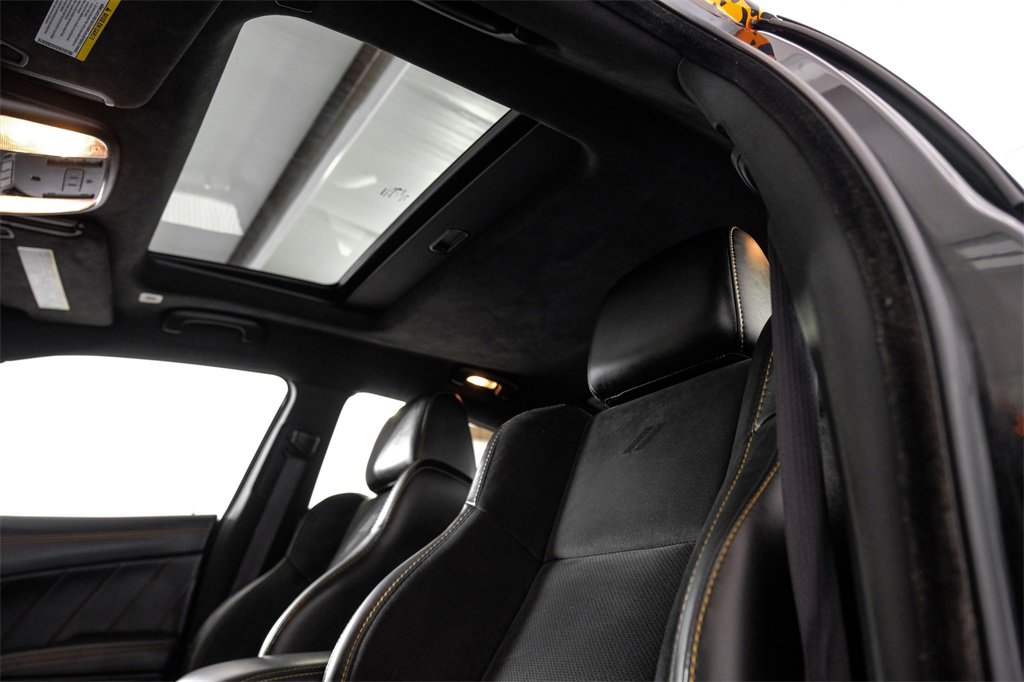 Used 2022 Dodge Charger Scat Pack image 4
