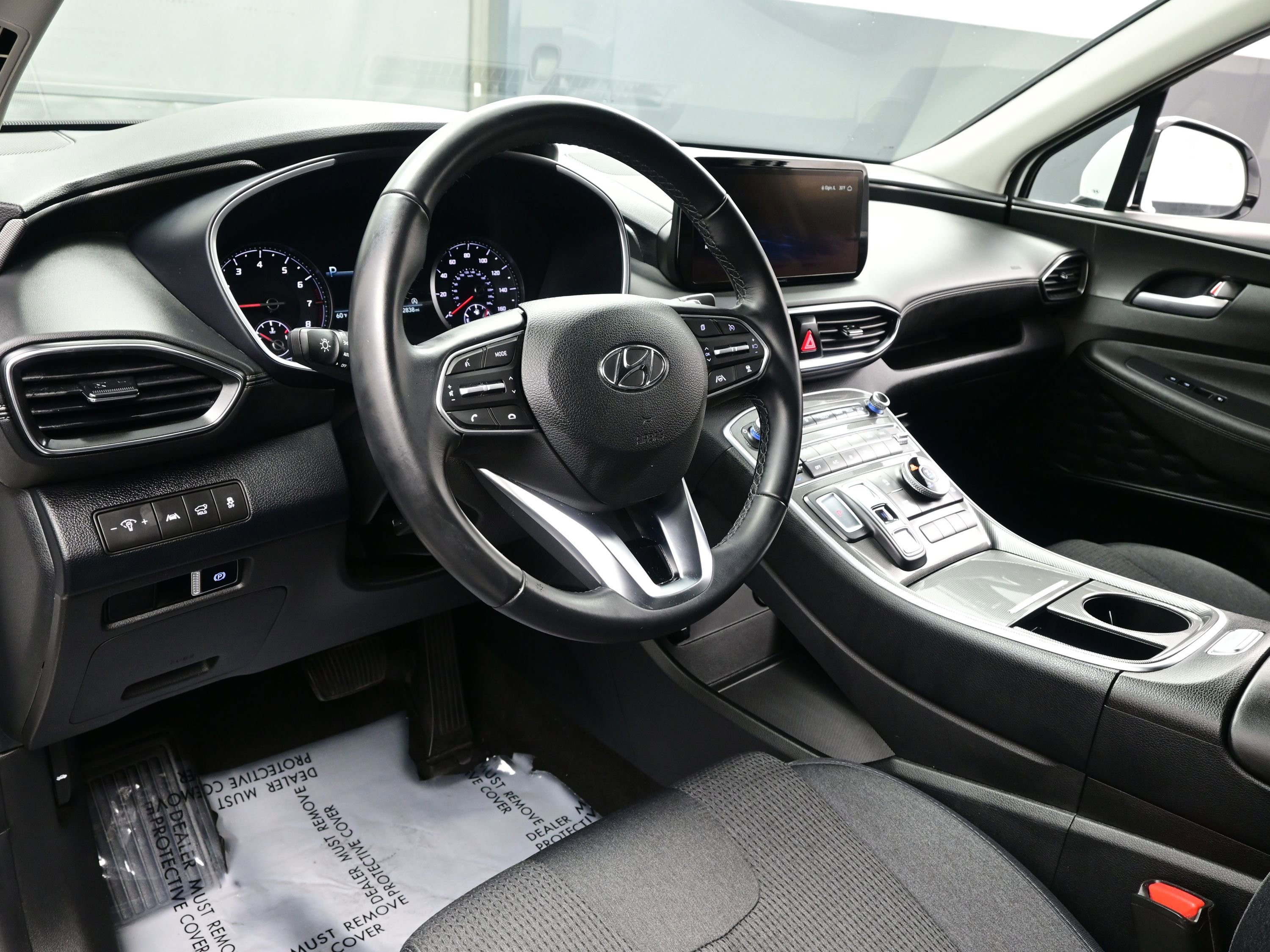 Used 2023 Hyundai Santa Fe SEL image 13