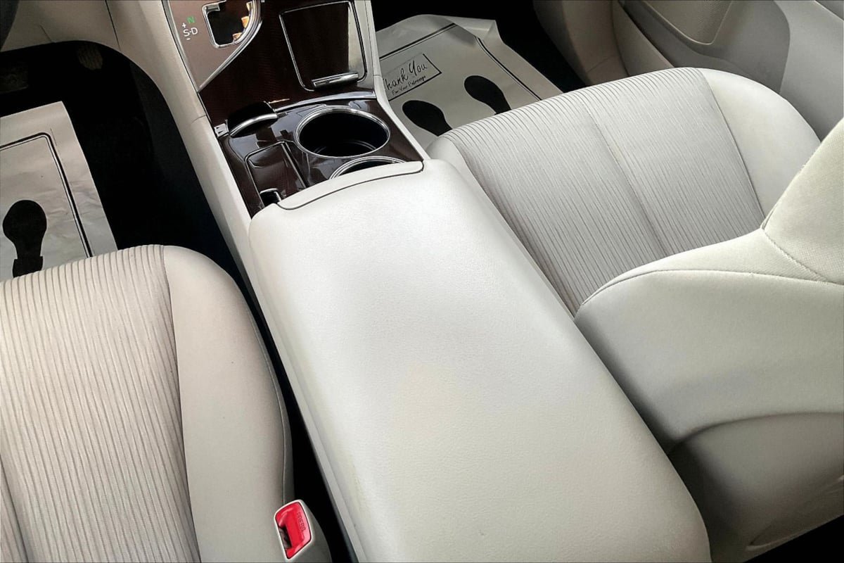 Used 2009 Toyota Venza w/ Convenience Pkg FWD image 10