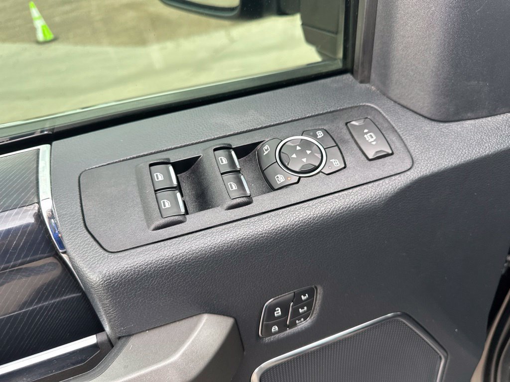 Used 2022 Ford F350 Platinum AWD/4WD image 24