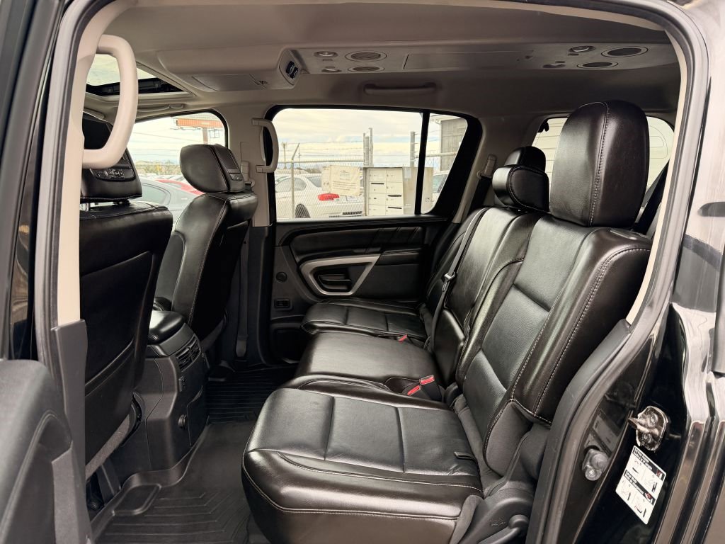 Used 2015 Nissan Armada Platinum image 18