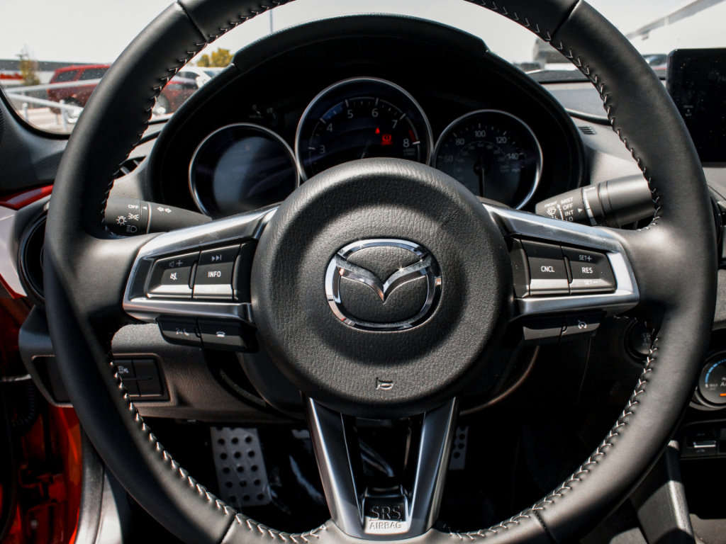 New 2026 MAZDA MX-5 Miata RF Club w/ Interior Package RWD image 13