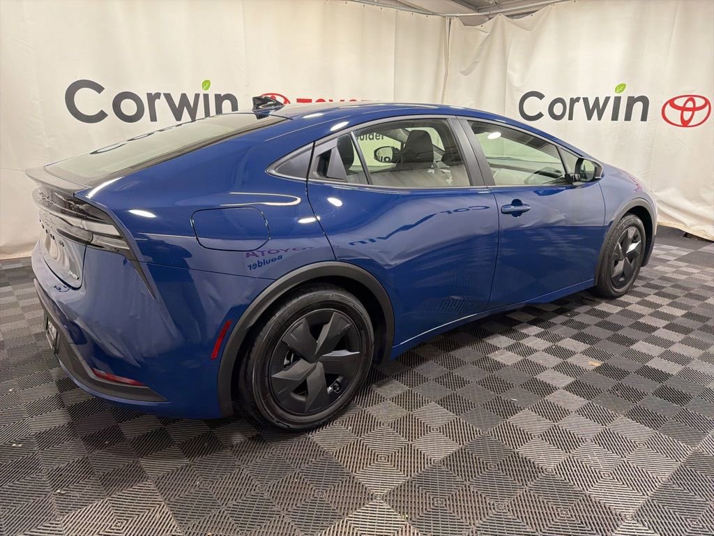 Used 2026 Toyota Prius Plug-In Hybrid image 7