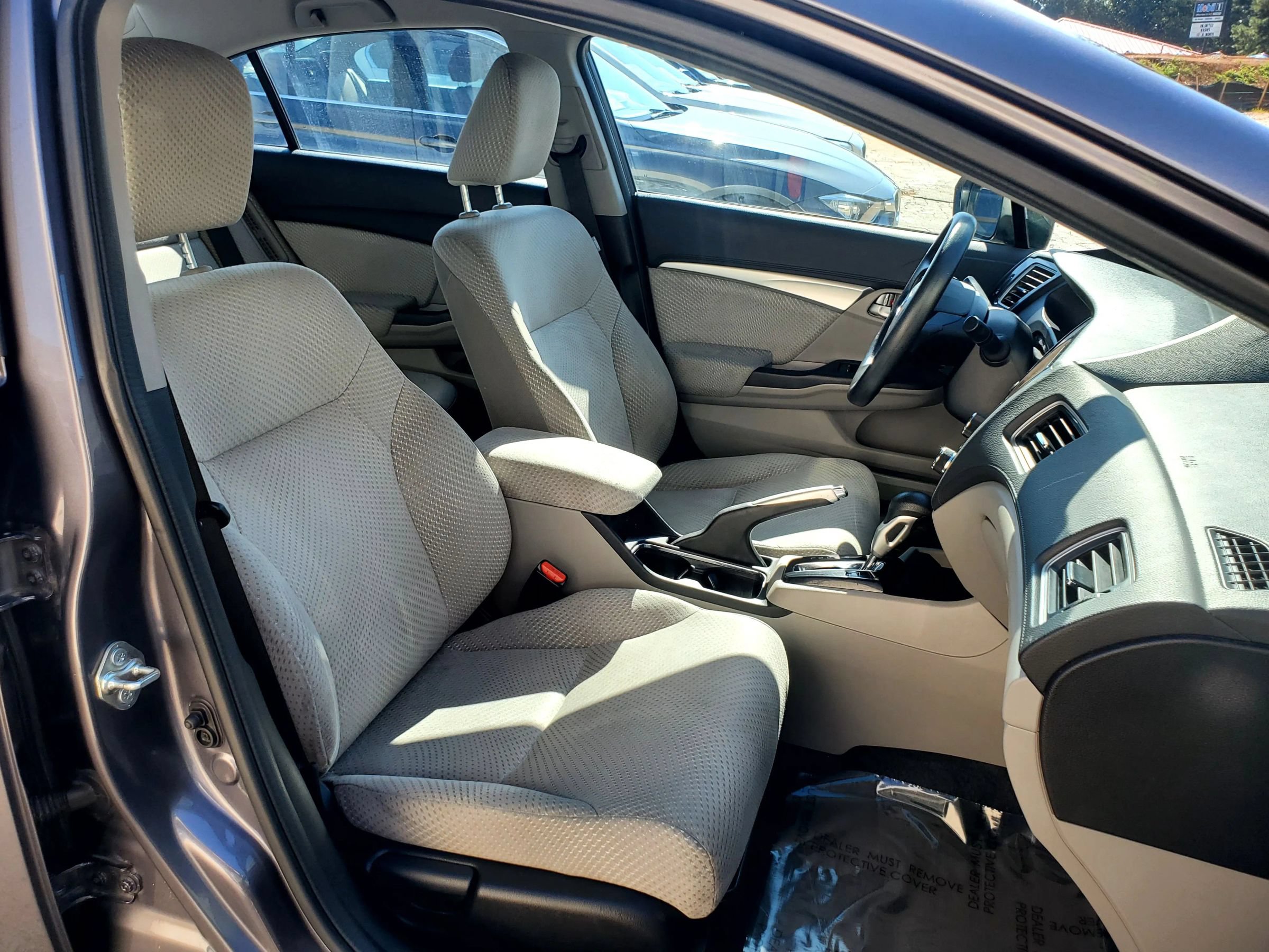 Used 2015 Honda Civic Hybrid Sedan image 4