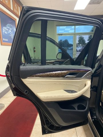Used 2018 BMW X3 xDrive30i AWD/4WD image 8