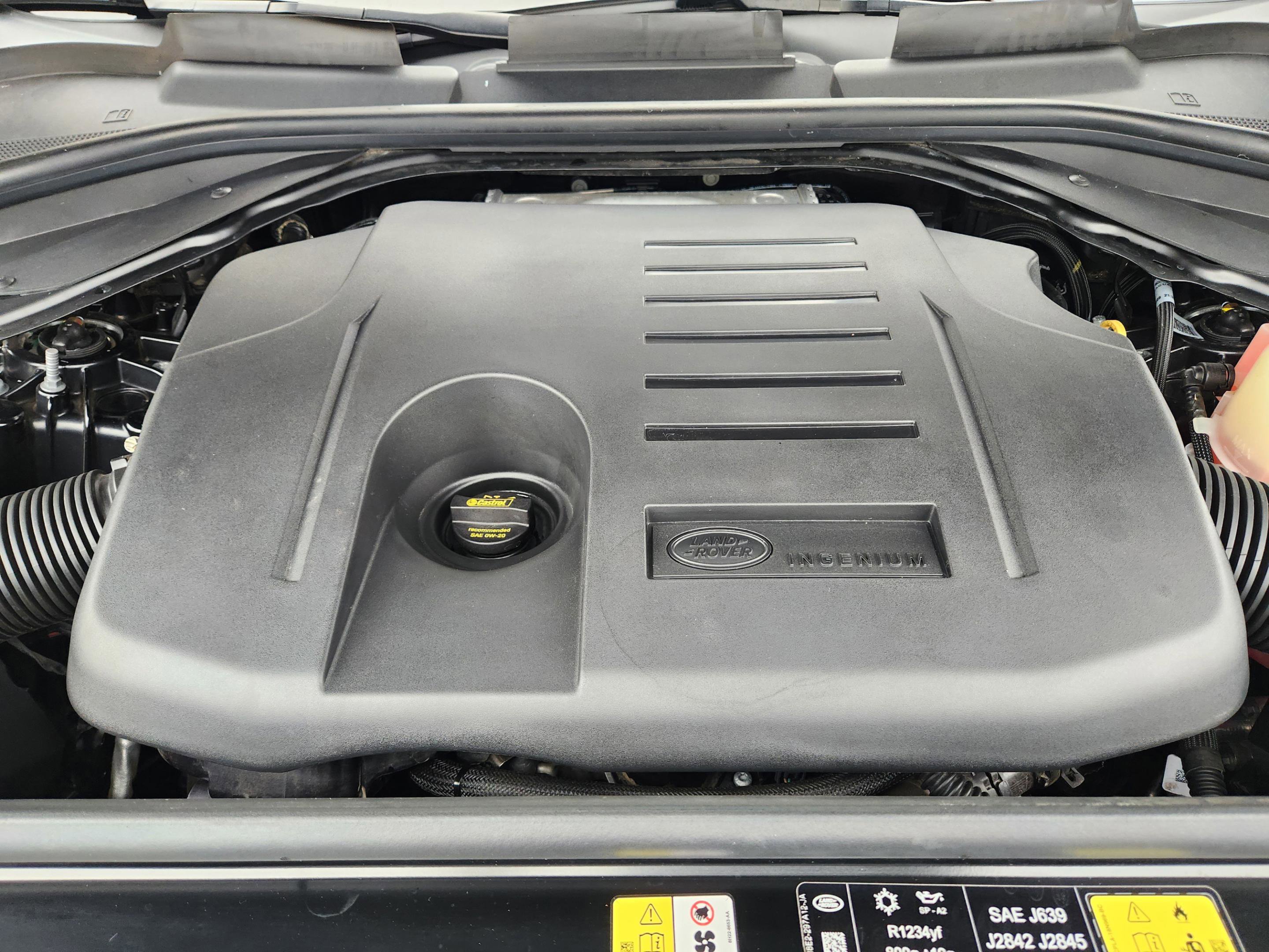 Used 2025 Land Rover Range Rover Sport SE AWD/4WD image 30