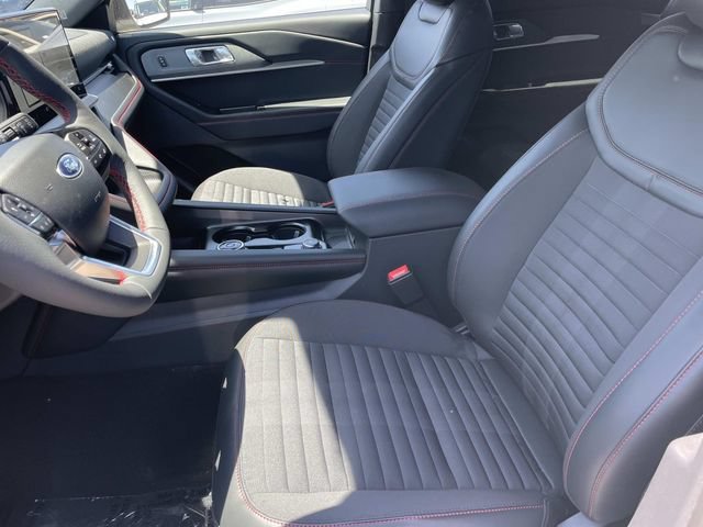 New 2026 Ford Explorer ST-Line w/ ST-Line Street Pack AWD/4WD image 18
