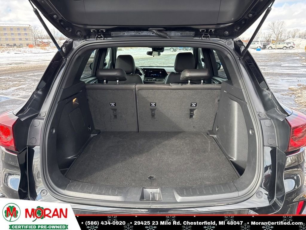 Used 2024 Chevrolet TrailBlazer RS image 28