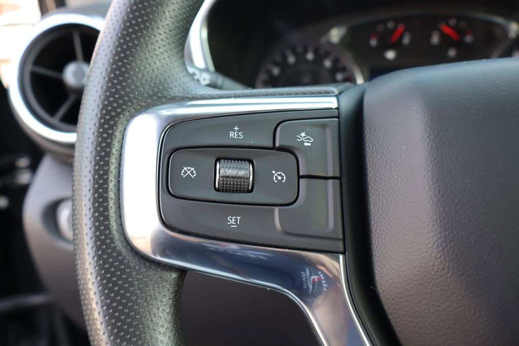 Used 2023 Chevrolet Blazer LT w/ Midnight/Sport Edition image 13