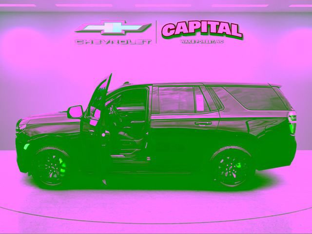 Used 2024 Chevrolet Tahoe RST w/ RST Performance Edition AWD/4WD image 9