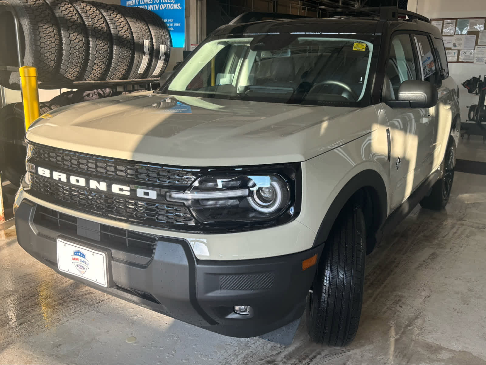 New 2025 Ford Bronco Sport Outer Banks image 3