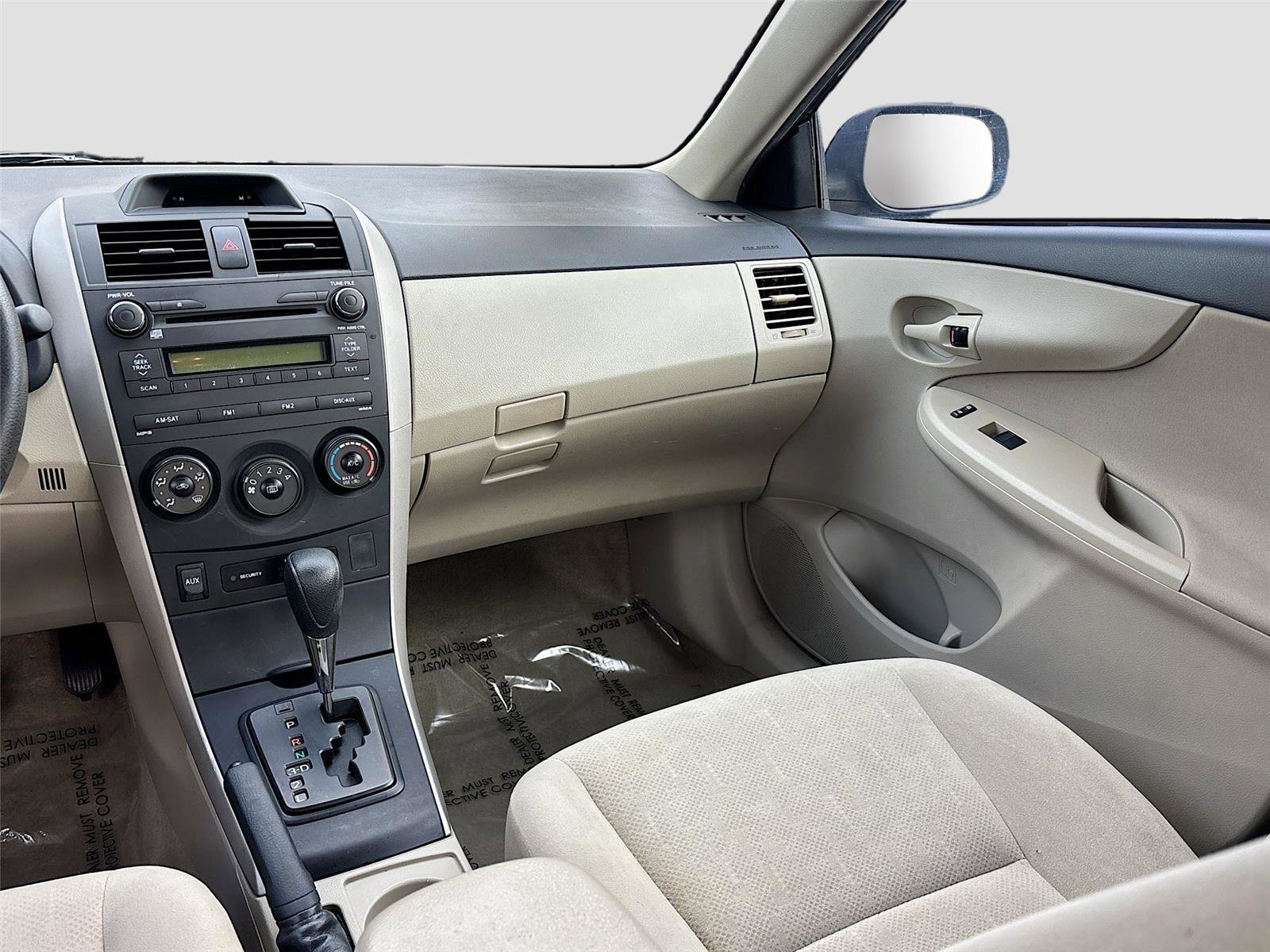 Used 2013 Toyota Corolla L image 23