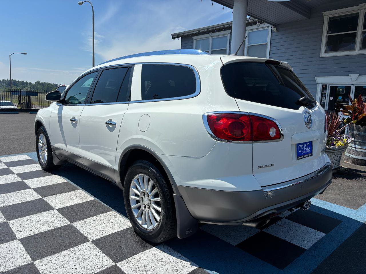 Used 2012 Buick Enclave Convenience AWD/4WD image 3