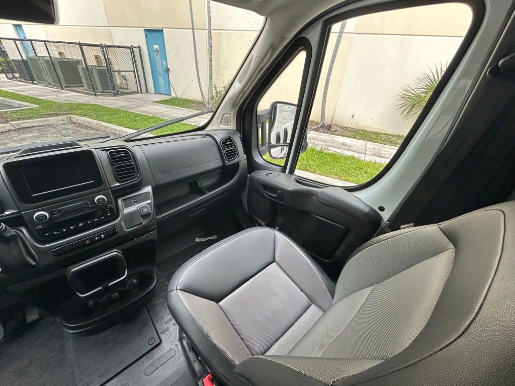 Used 2023 RAM ProMaster 2500 FWD image 11