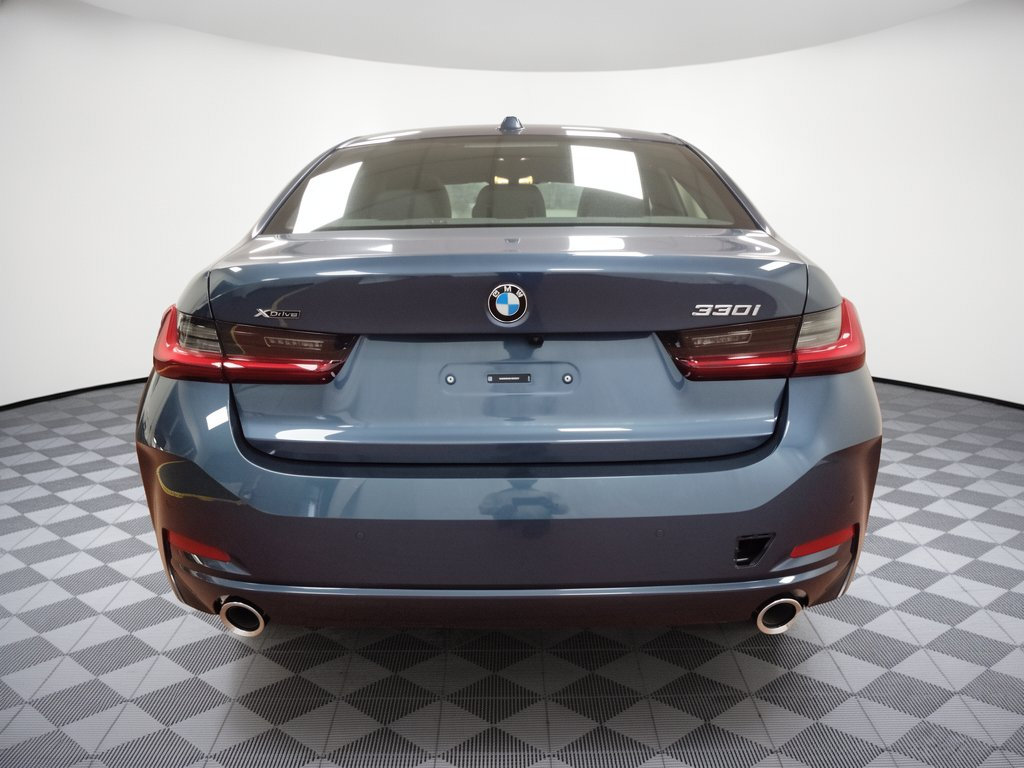 Used 2026 BMW 330i xDrive Sedan w/ Premium Package AWD/4WD image 10