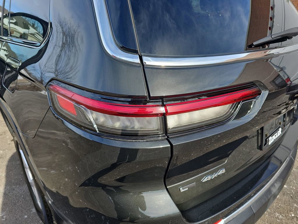 Used 2022 Jeep Grand Cherokee L Limited w/ Trailer Tow Group (B) image 36