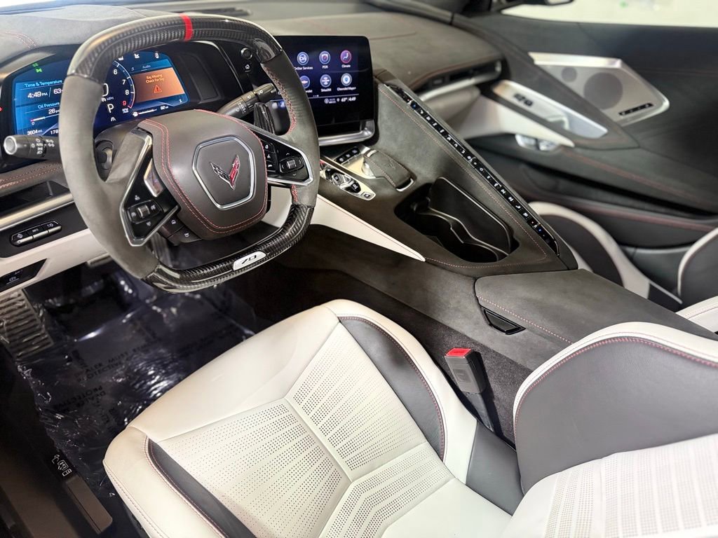 Used 2023 Chevrolet Corvette Z06 image 18