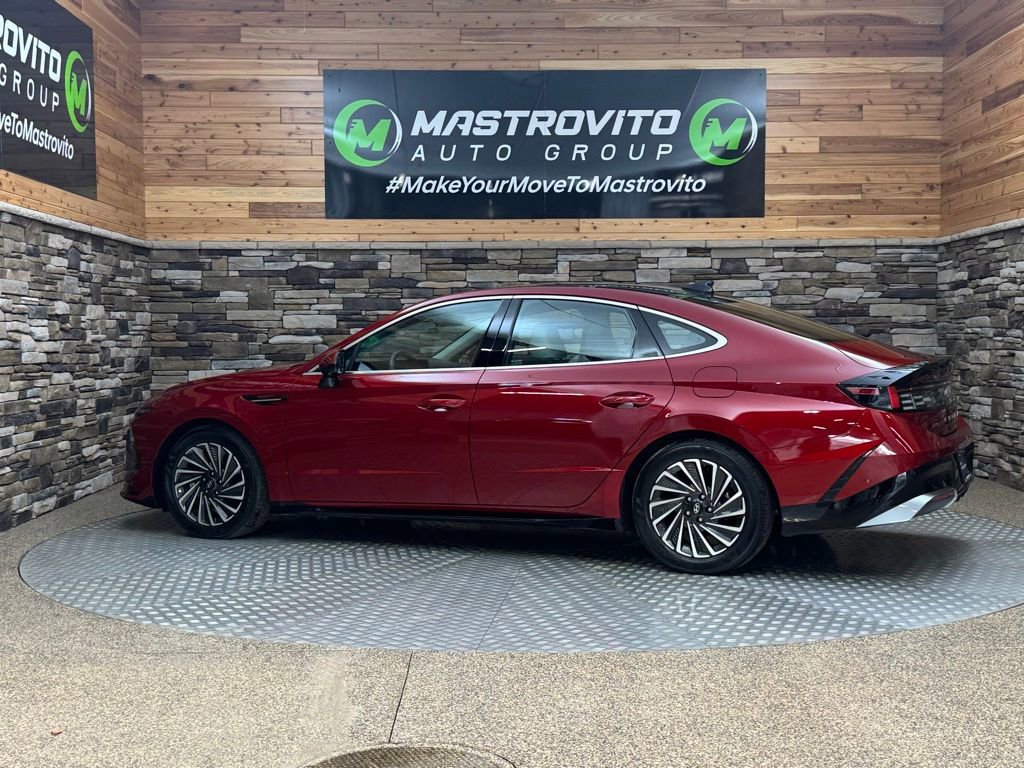 Used 2024 Hyundai Sonata Limited image 7