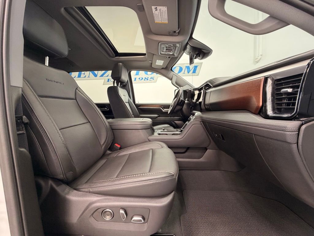 Used 2024 GMC Sierra 2500 Denali w/ Denali Reserve Package image 22